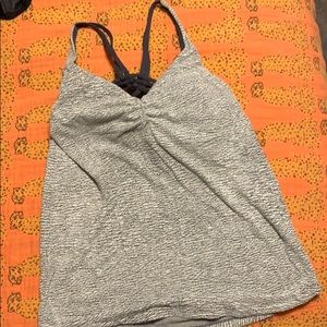 Exercise tank for yoga